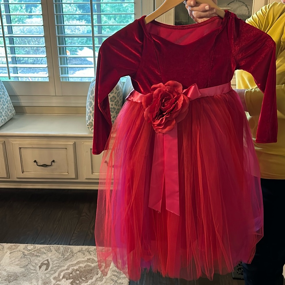 Kids size 5 bow red dress